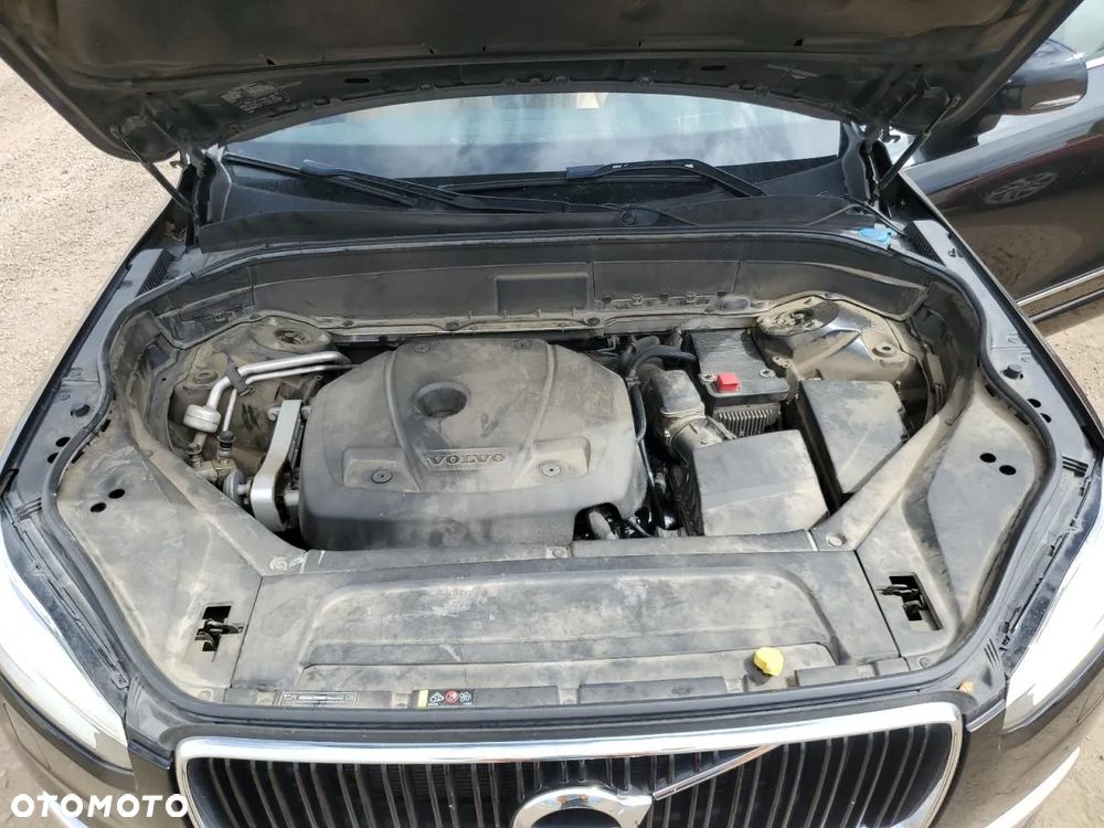 Volvo XC 90 - 10