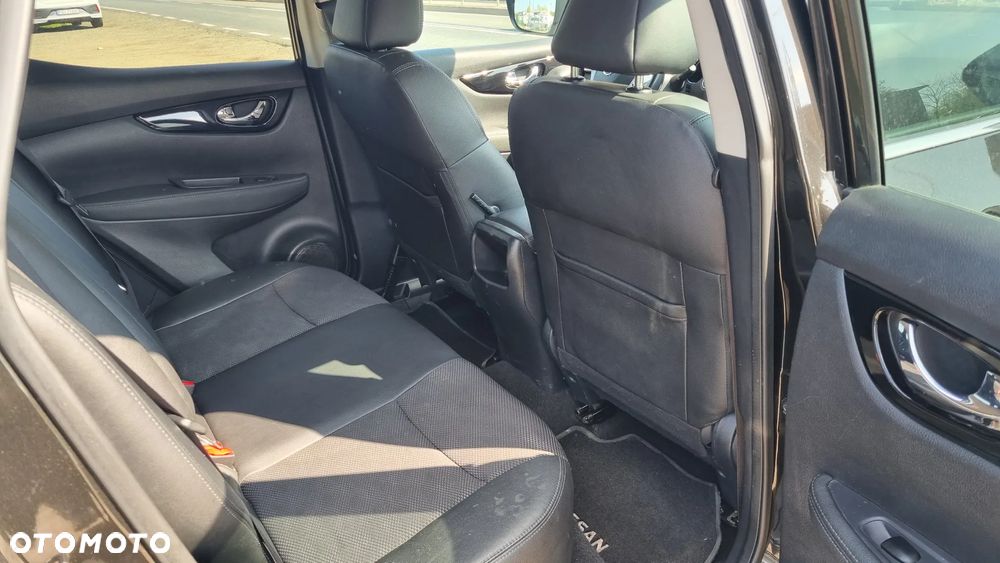Nissan Qashqai 1.6 DCi ALL-MODE 4x4i TEKNA - 30