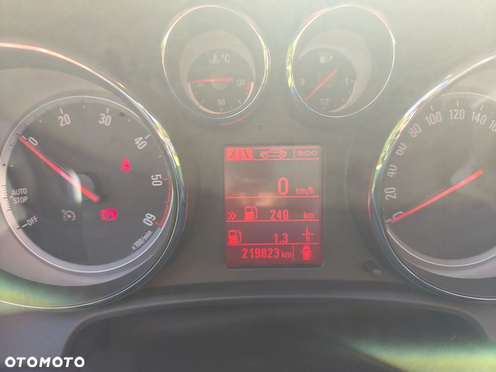 Opel Astra 2015 photo 5