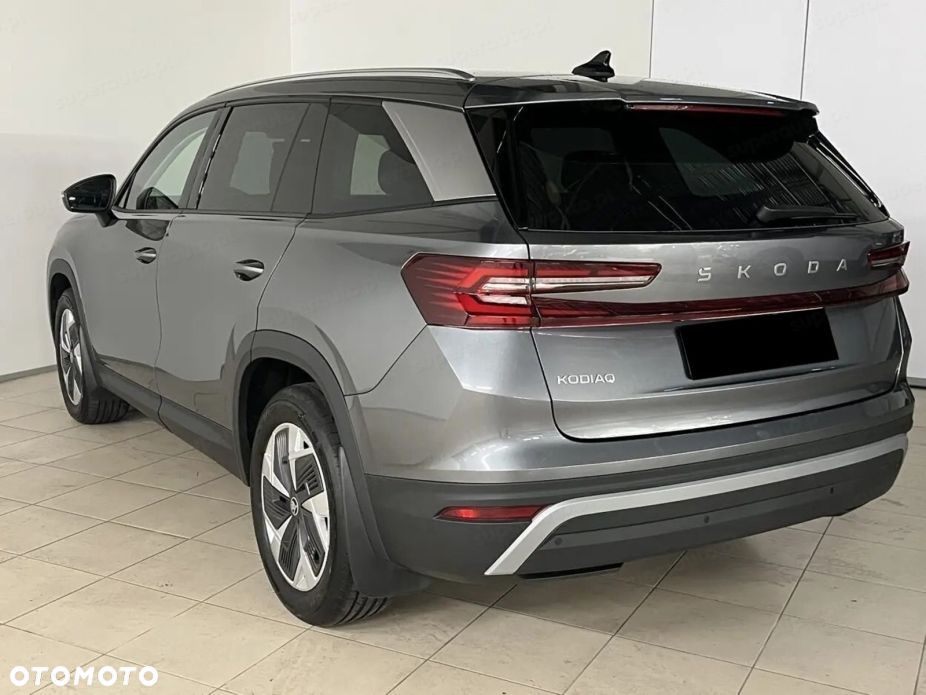 Skoda Kodiaq 1.5 TSI mHEV 4x2 Drive DSG - 4