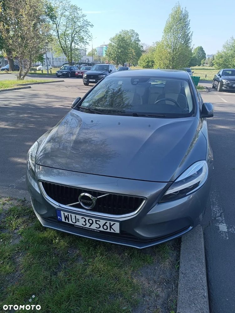 Volvo V40 - 2