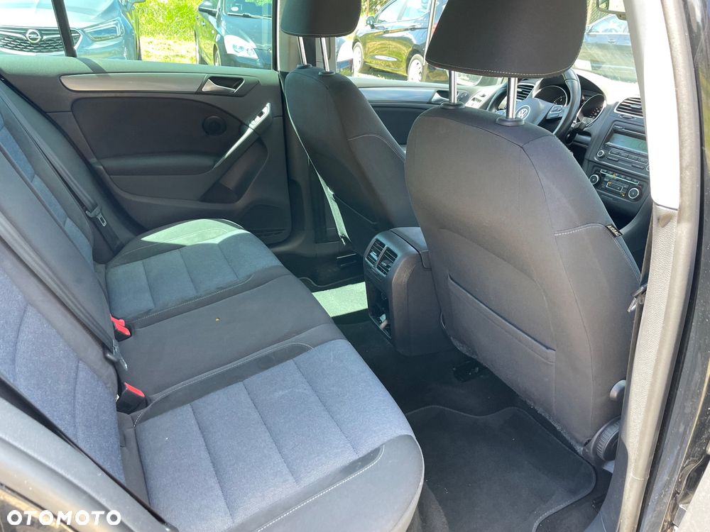 Volkswagen Golf 1.2 TSI BMT Trendline Perfectline - 8