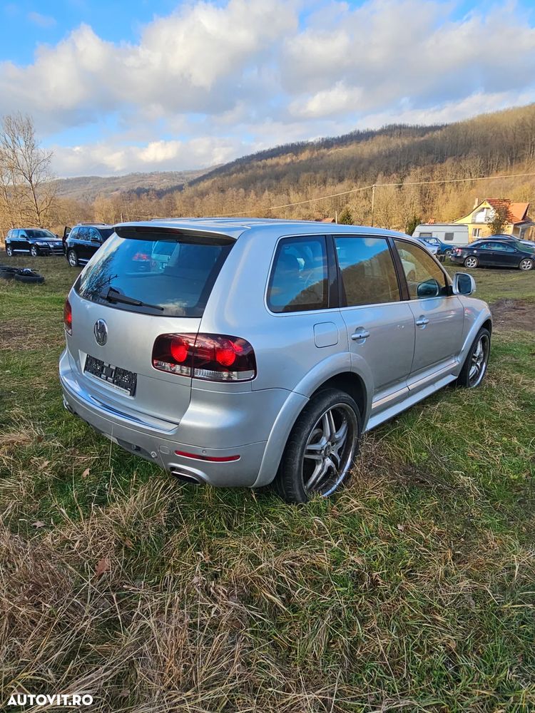 Volkswagen Touareg - 4