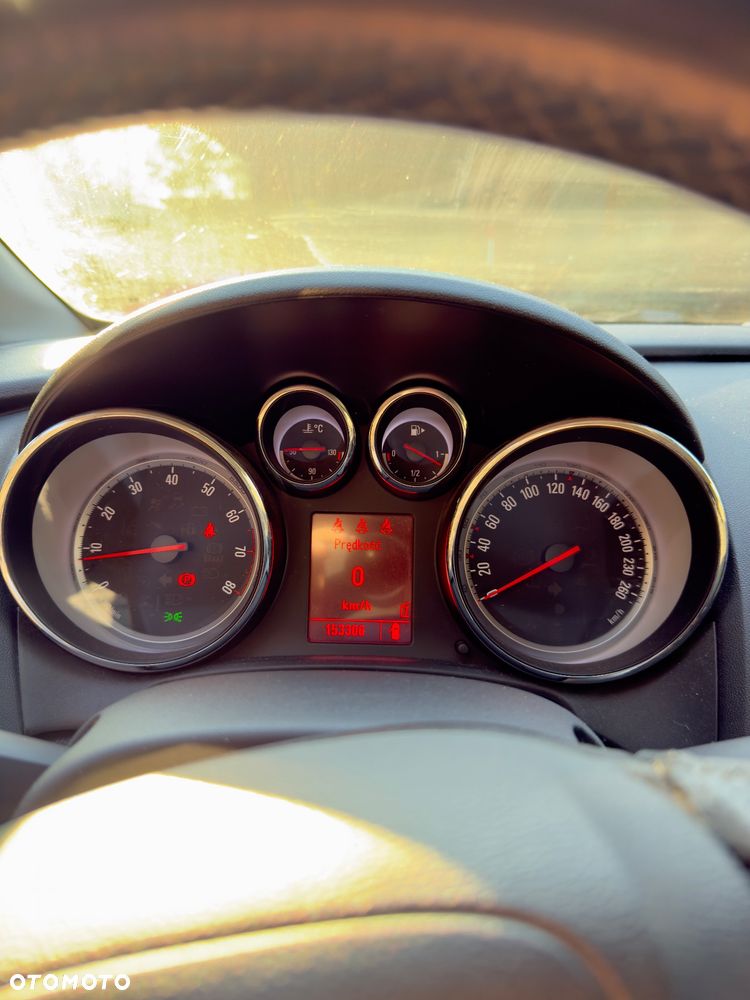 Opel Astra 1.4 Turbo - 5