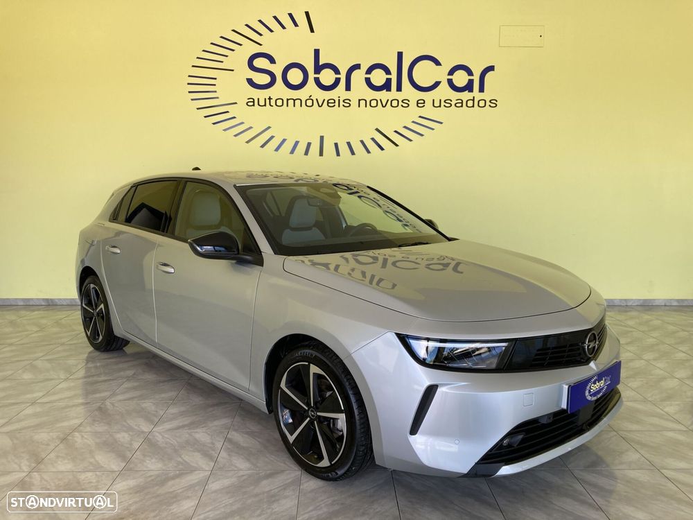 Opel Astra 1.2 T Elegance - 3