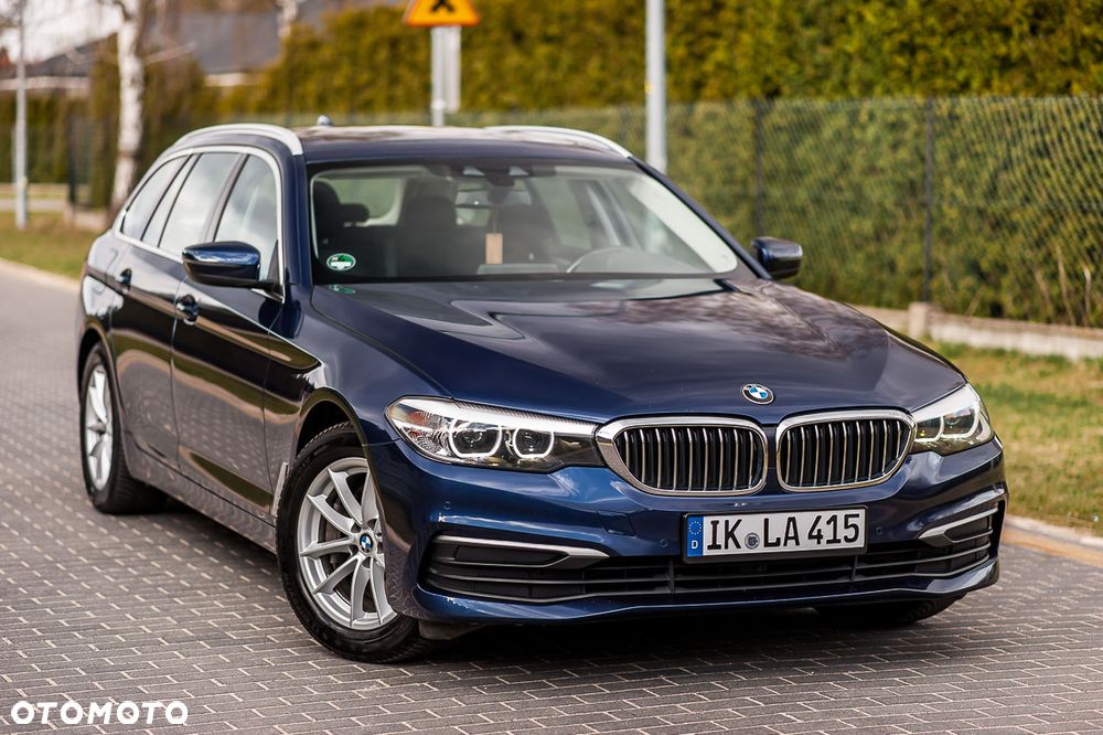 BMW Seria 5 525d - 40