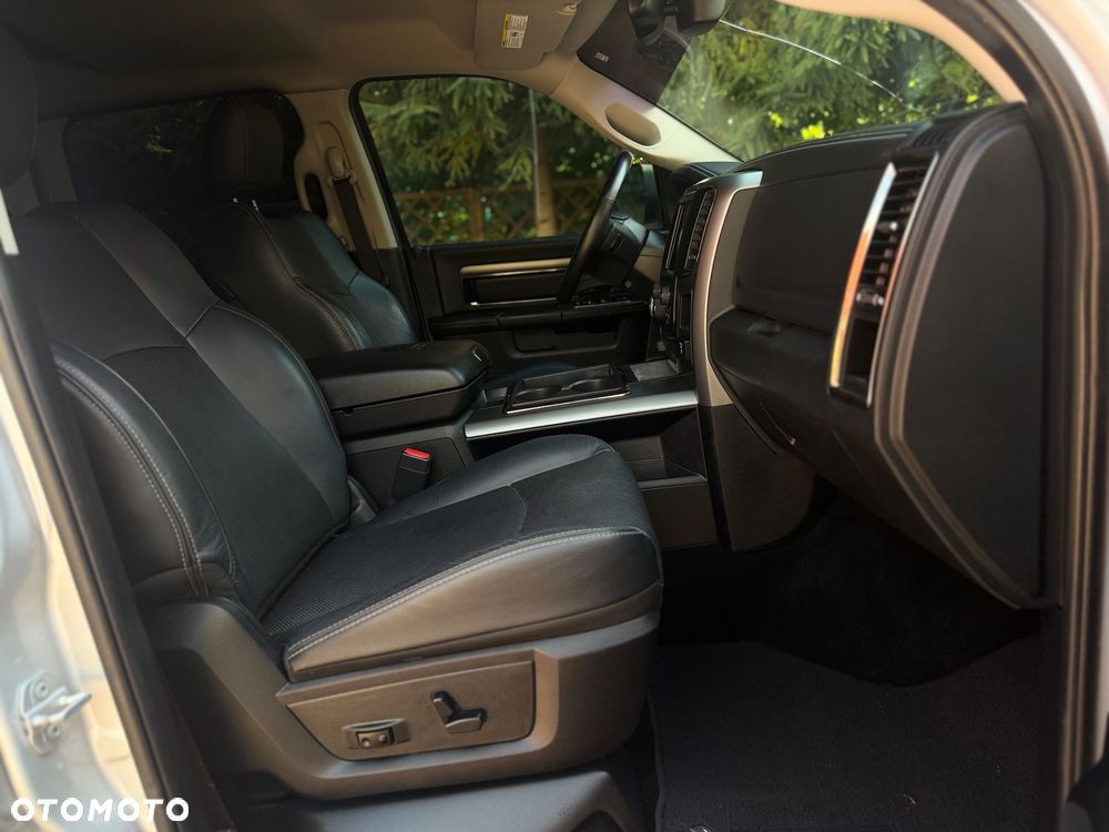 Dodge RAM 5.7 4x4 - 16
