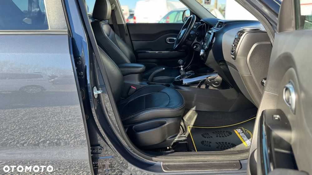 Kia Soul 1.6 CRDI Spirit - 32