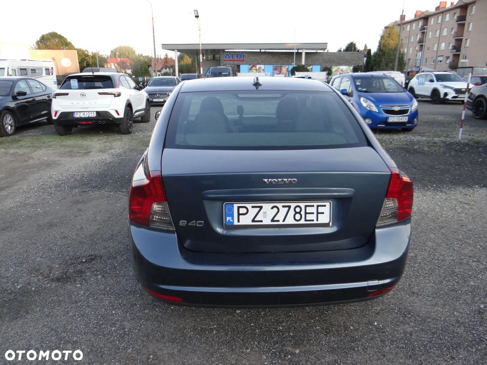Volvo S40 2.0D - 9