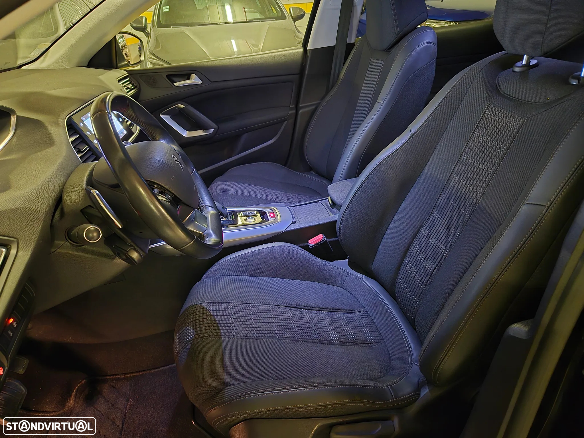 Peugeot 308 SW 1.5 BlueHDi Allure Pack EAT8 - 15
