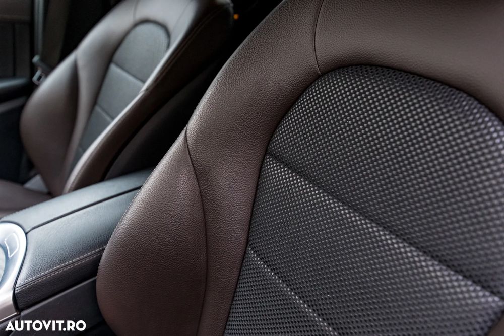 Mercedes-Benz GLC - 23