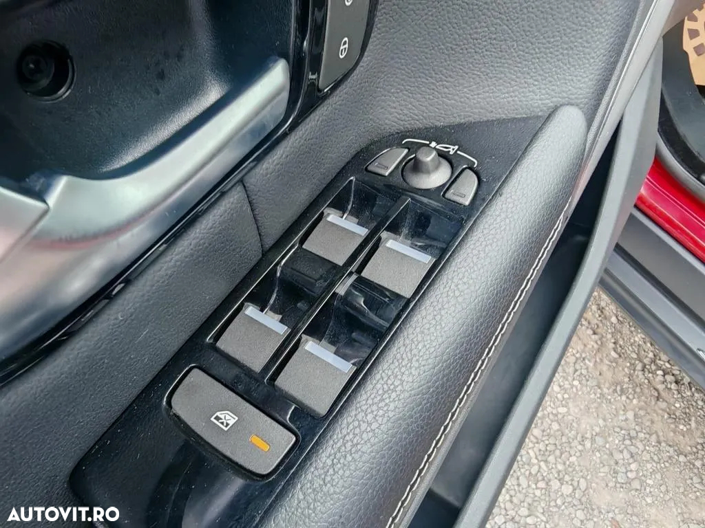 Land Rover Range Rover Evoque - 26