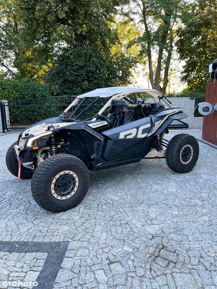 Can-Am Maverick - 1