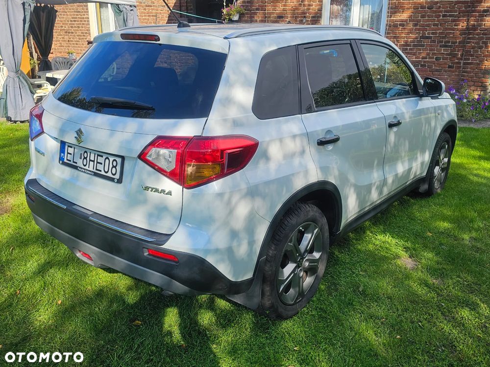 Suzuki Vitara 1.6 Comfort 2WD - 6