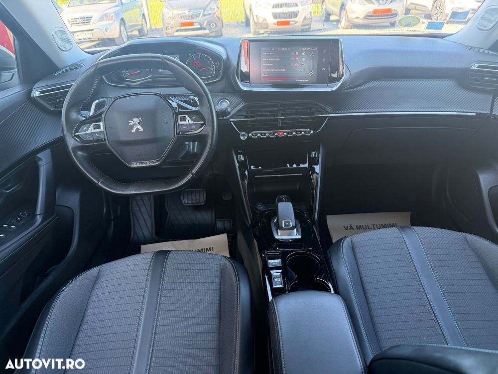 Peugeot 2008 1.5 BlueHDI EAT8 STT Allure Pack - 4