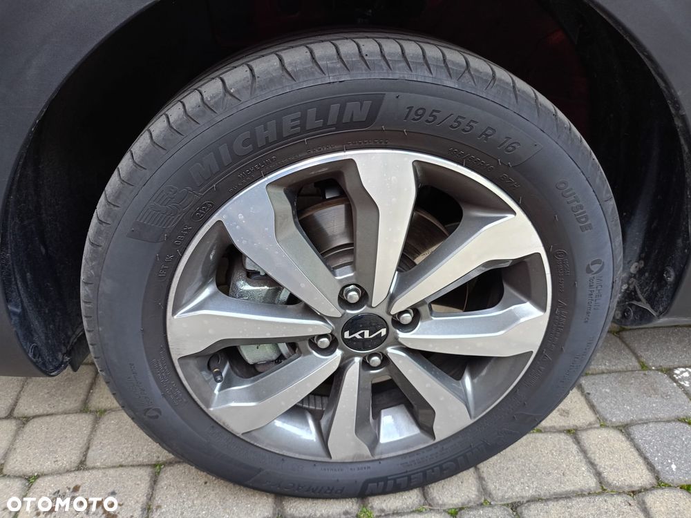 Kia Stonic - 18