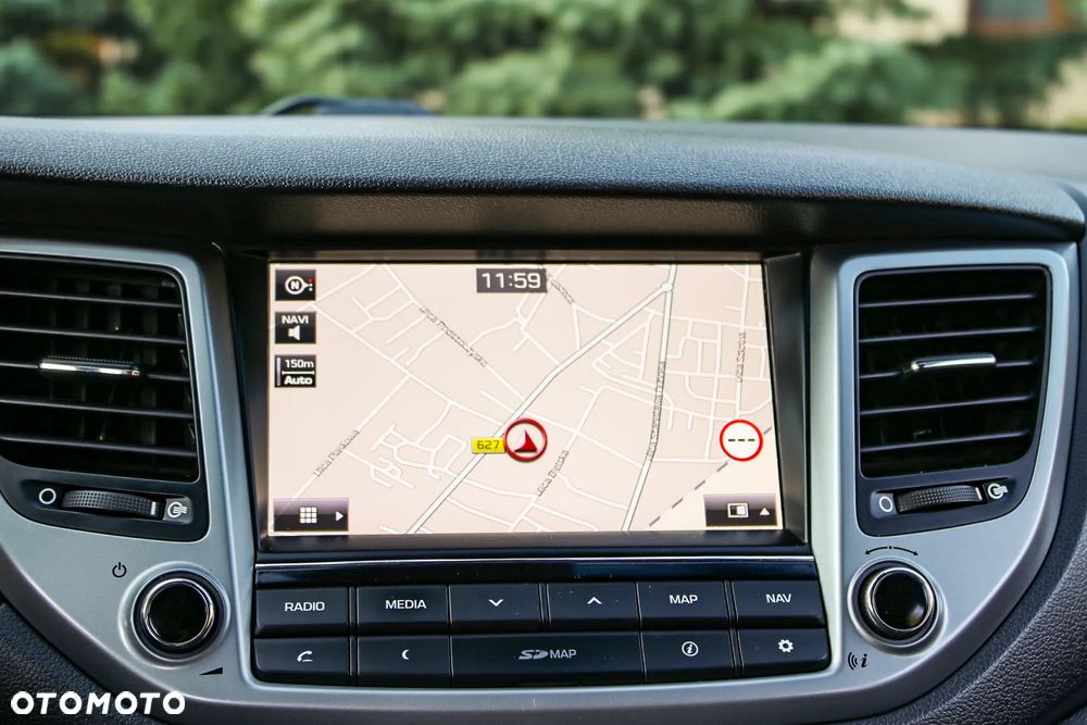 Hyundai Tucson 2.0 CRDI 4WD Automatik Premium - 22