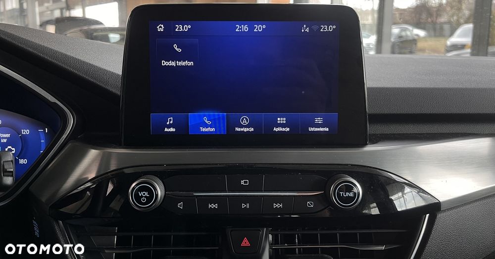 Ford Kuga 2.5 Duratec FHEV 4x4 TITANIUM - 31