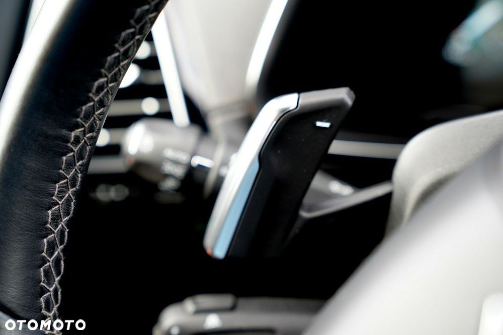 DS Automobiles DS 7 Crossback - 32