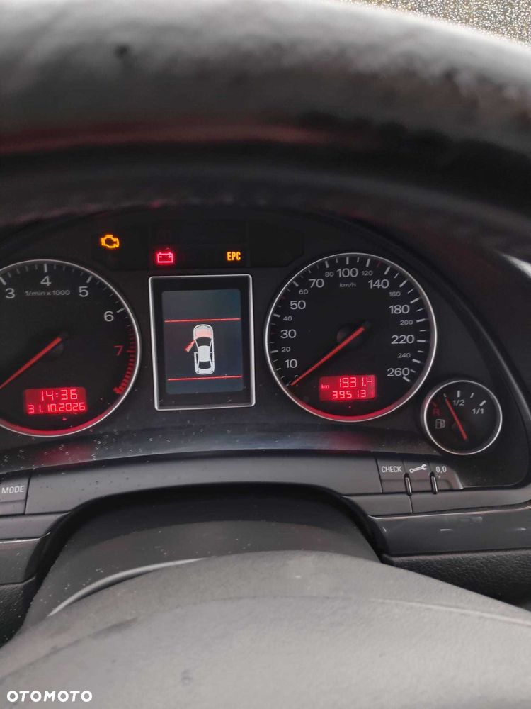 Audi A4 Limousine - 7