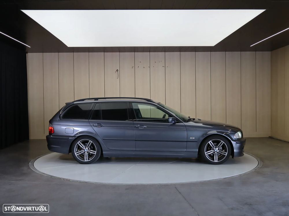 BMW 320 d Touring - 7