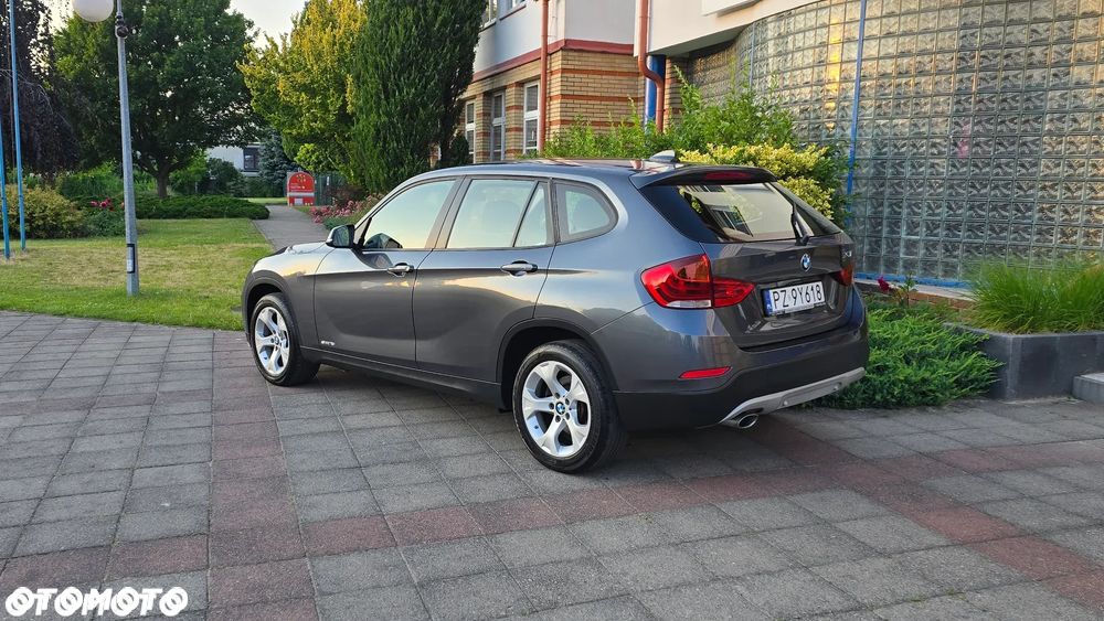 BMW X1 sDrive18i xLine - 37