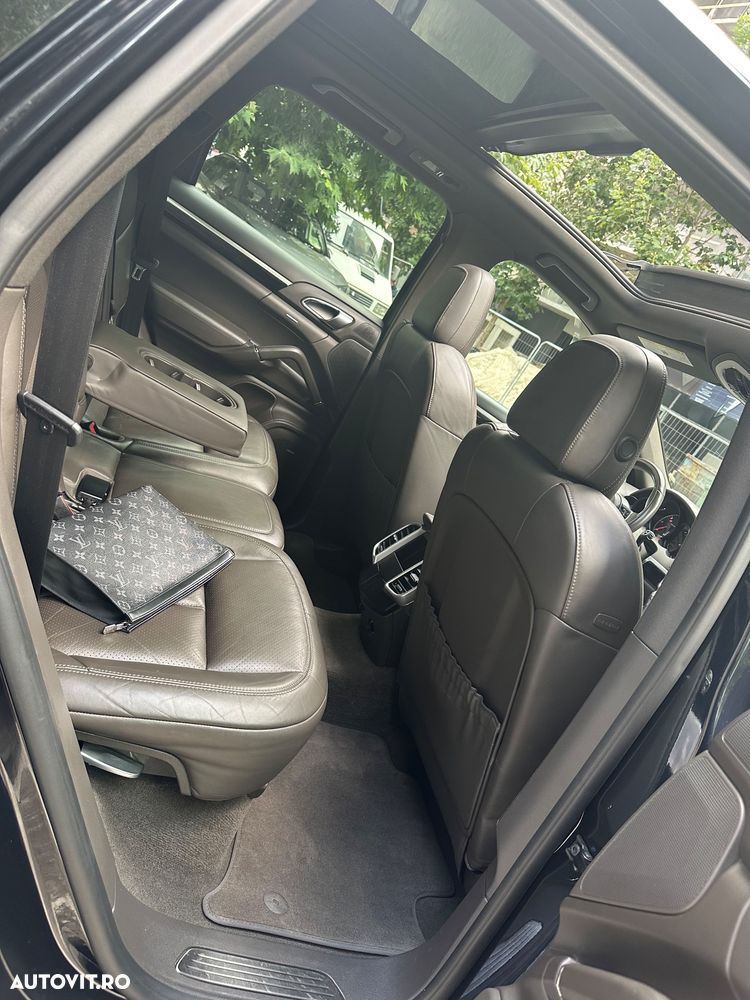 Porsche Cayenne 3.0TD TipTronic - 15