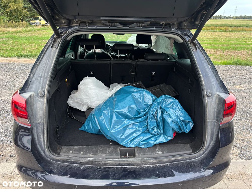 Opel Astra 1.6 CDTI Elite - 17