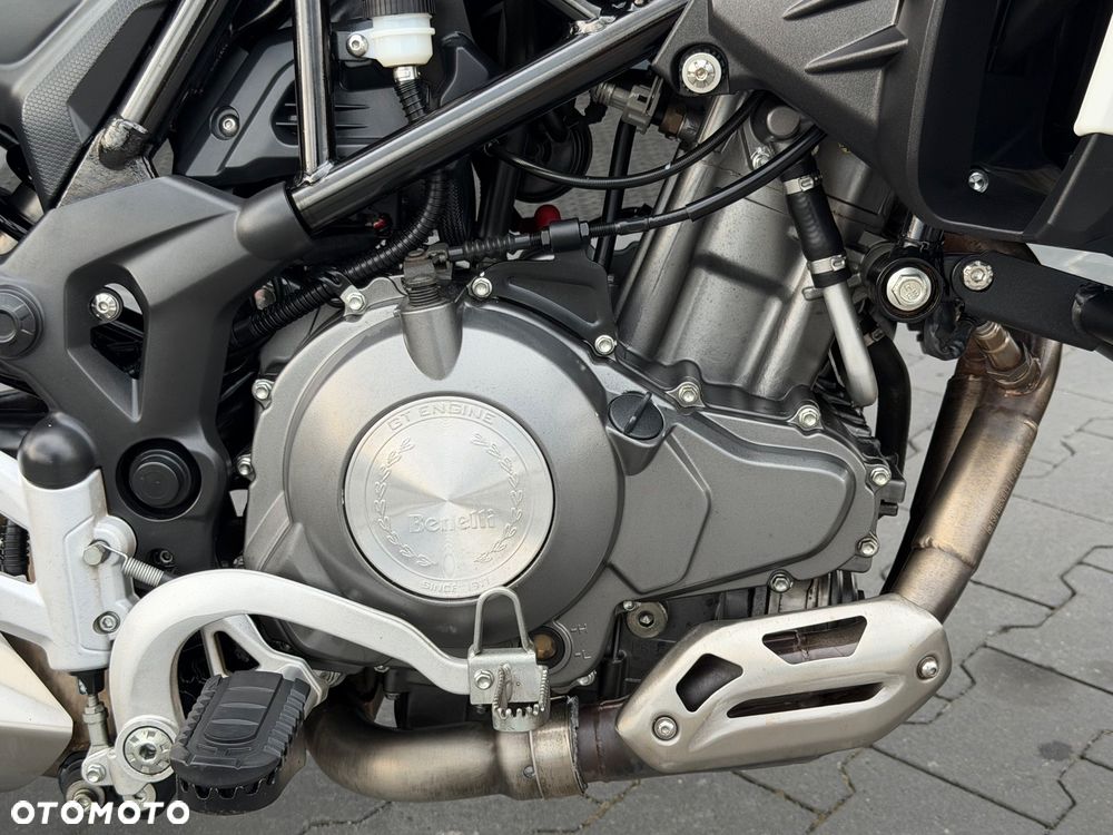 Benelli TRK 502 - 16