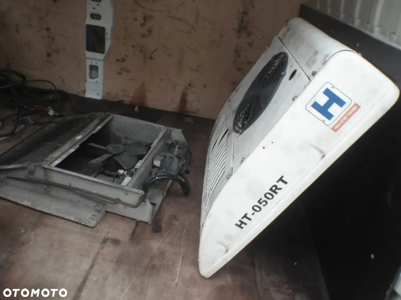 chłodnica wentylator klimatyzacja klima zawór parownik zewnętrzna blaszak kontener izoterma hwasuhg r-404a ht 050 rt jak nowe - 21