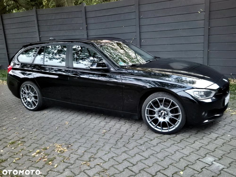 BMW Seria 3 318d DPF Edition Sport - 15