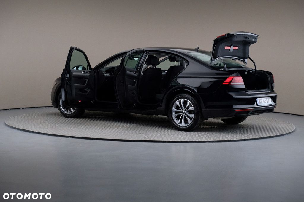 Volkswagen Passat 1.5 TSI EVO Business - 7