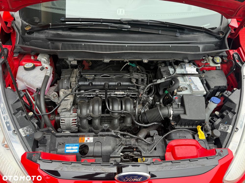 Ford B-MAX 1.6 SYNC Edition - 31