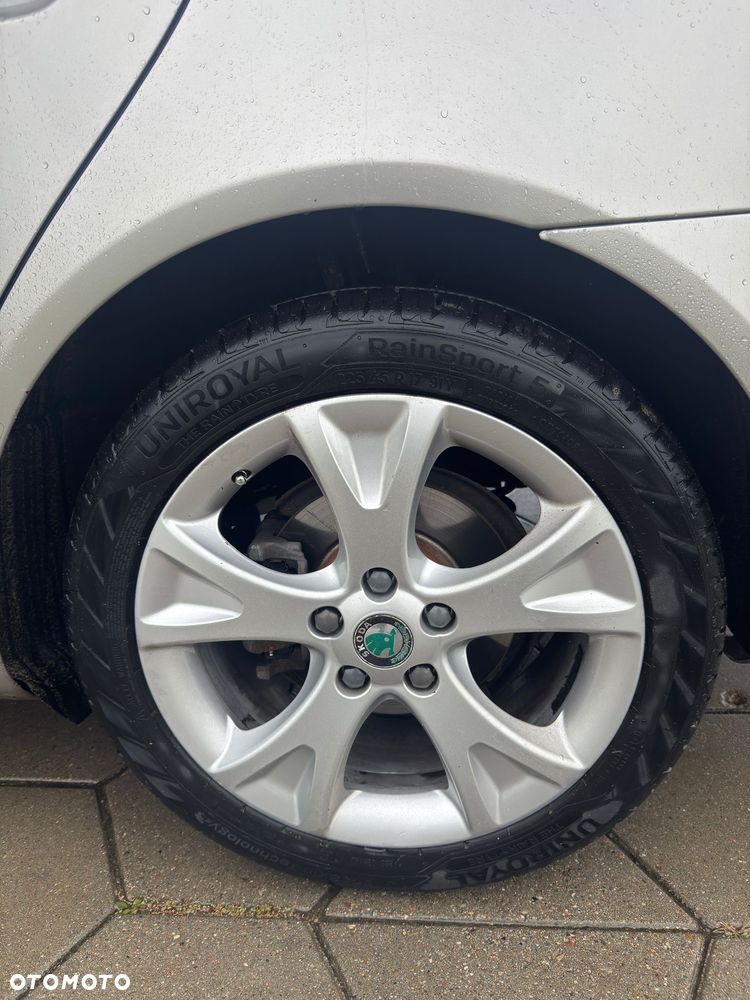 Skoda Octavia 2.0 TDI DPF Elegance DSG - 23