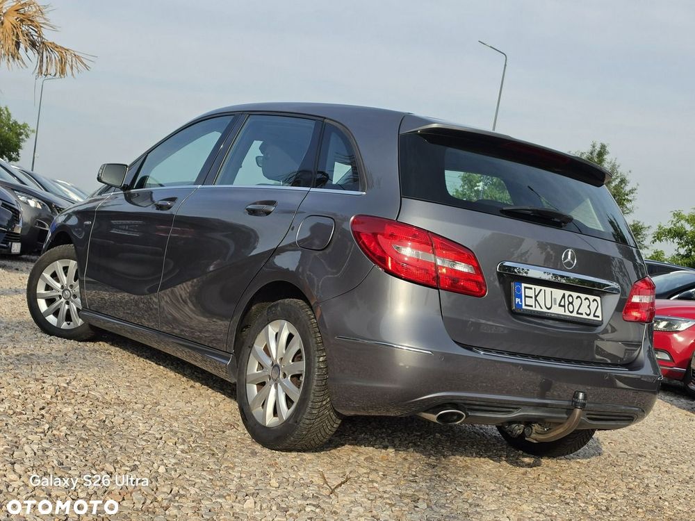 Mercedes-Benz Klasa B 180 CDI (BlueEFFICIENCY) - 11