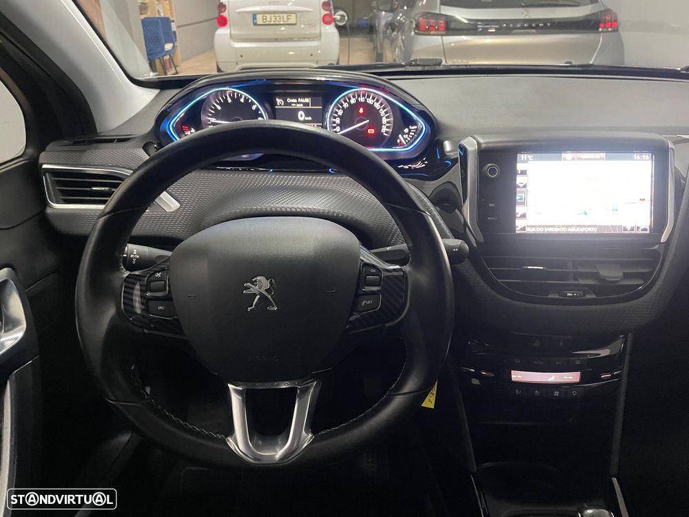 Peugeot 2008 PureTech 110 Stop&Start Allure - 26