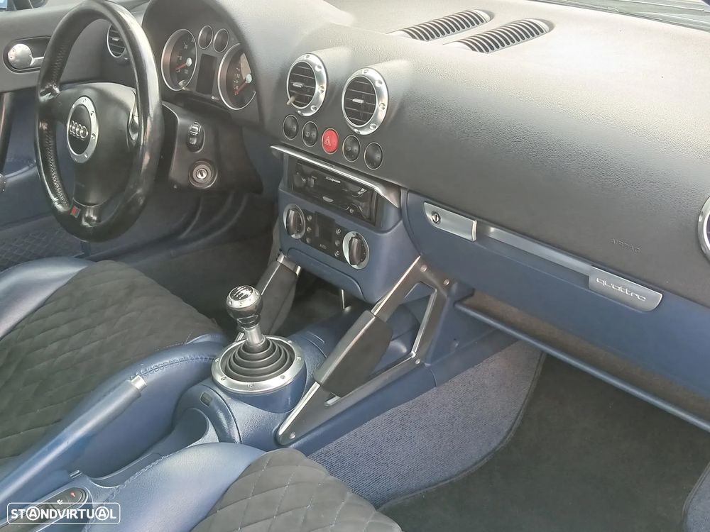 Audi TT Coupé 1.8 T quattro - 16