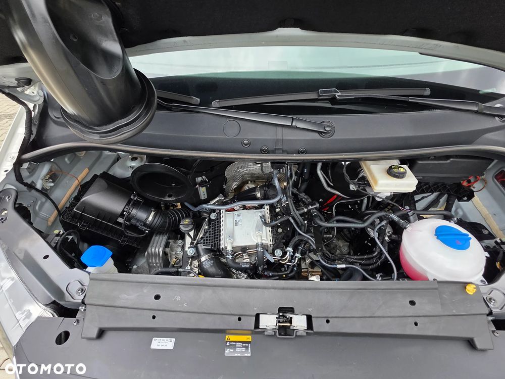 Volkswagen Crafter - 23