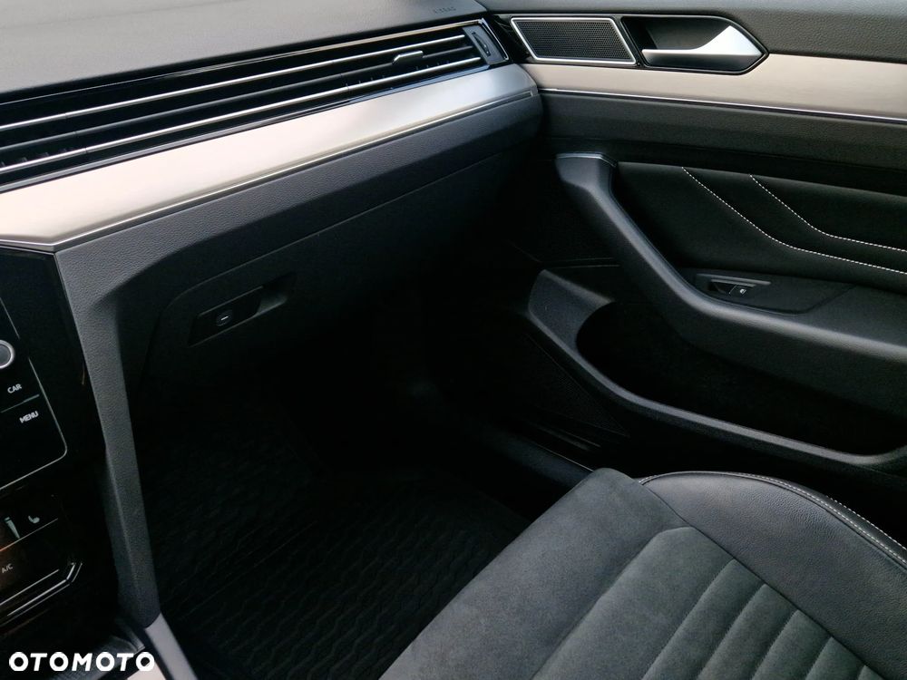 Volkswagen Passat 1.5 TSI EVO Elegance DSG - 14