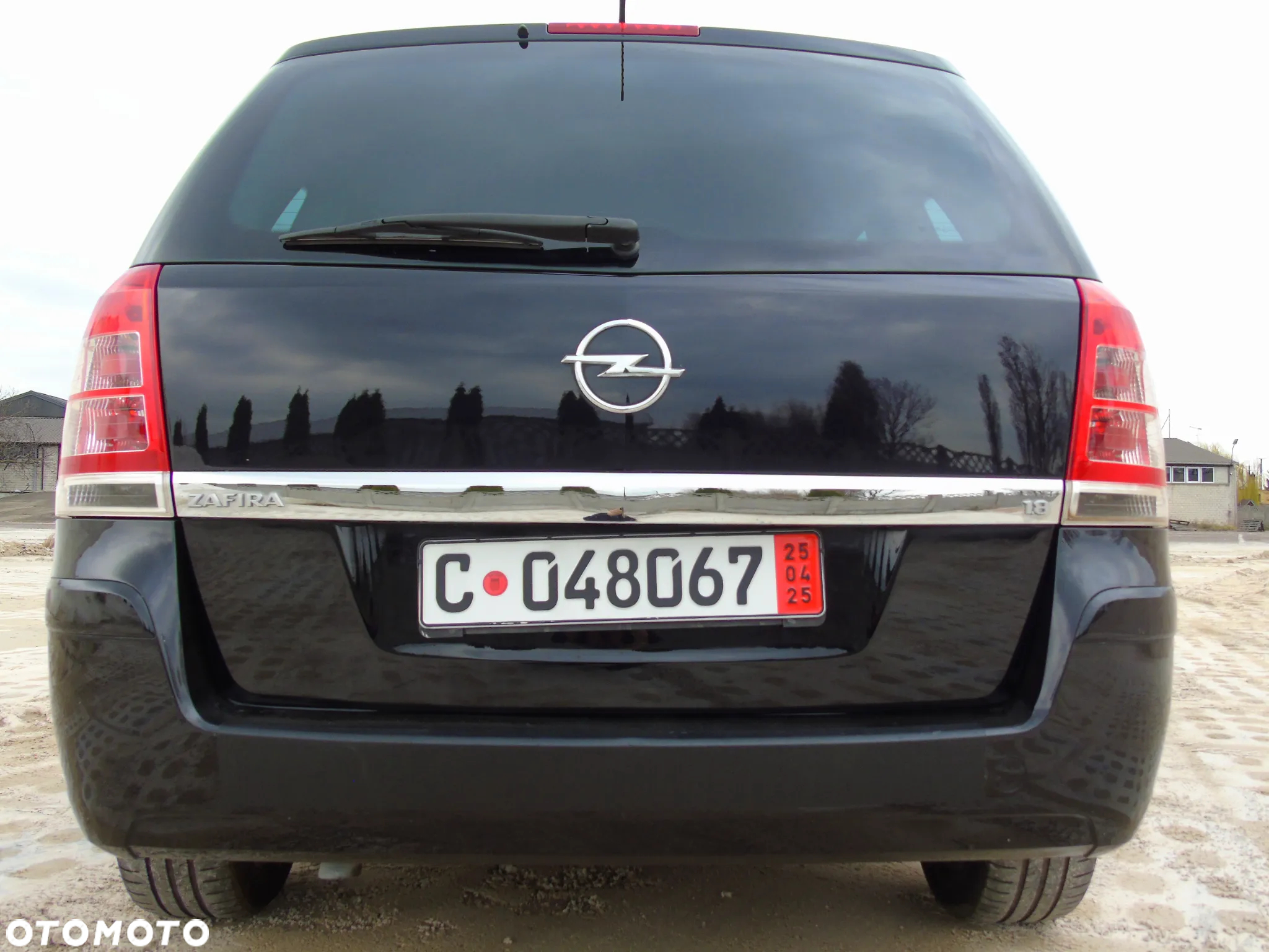 Opel Zafira 1.8 Navi - 11