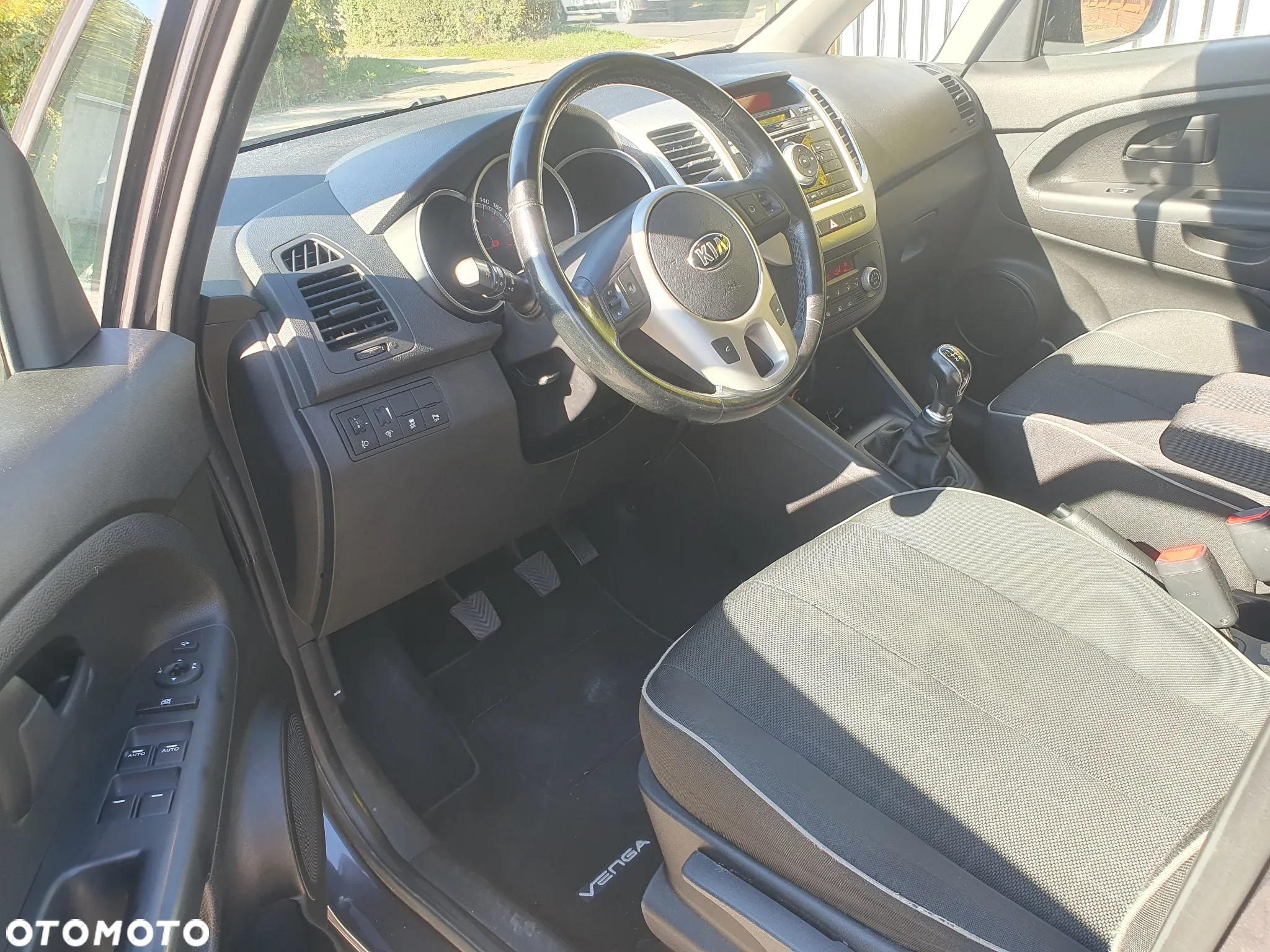 Kia Venga 1.4 CVVT Dream-Team Edition - 11