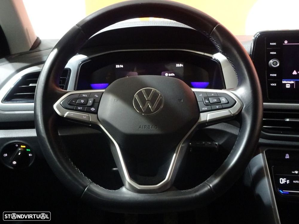 VW T-Roc 1.0 TSI Urban - 12