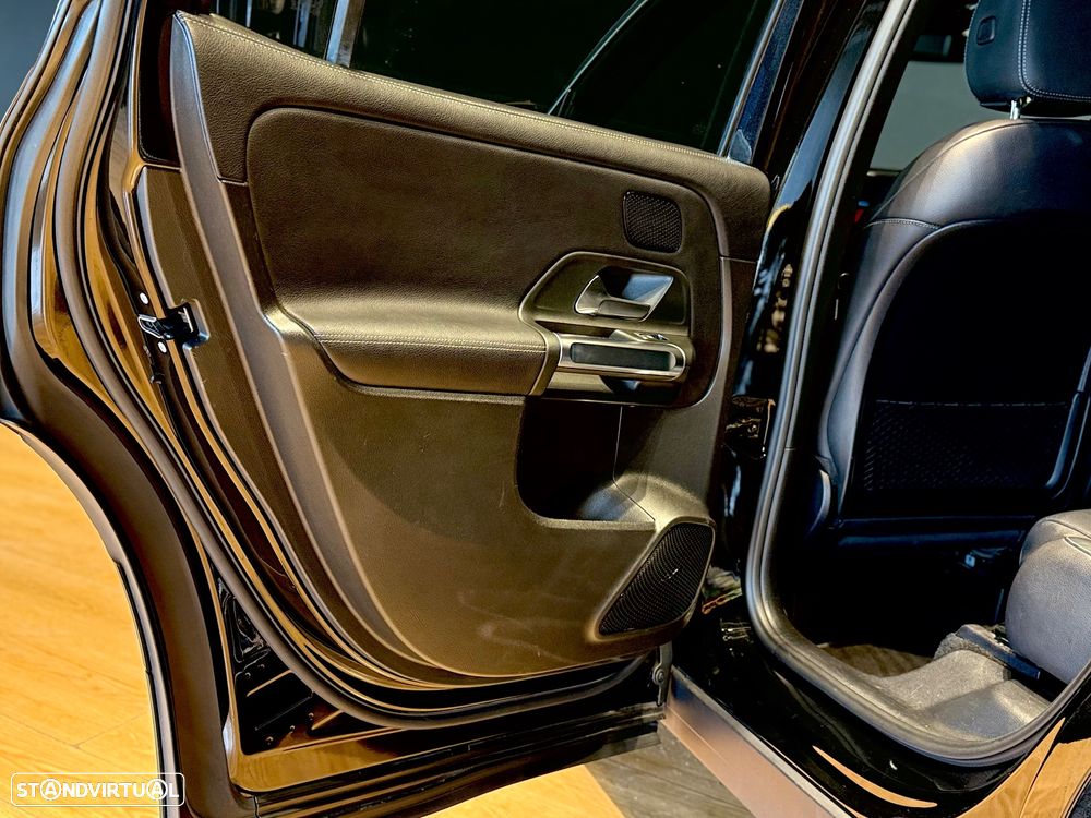 Mercedes-Benz GLB 250 4Matic AMG Line - 22