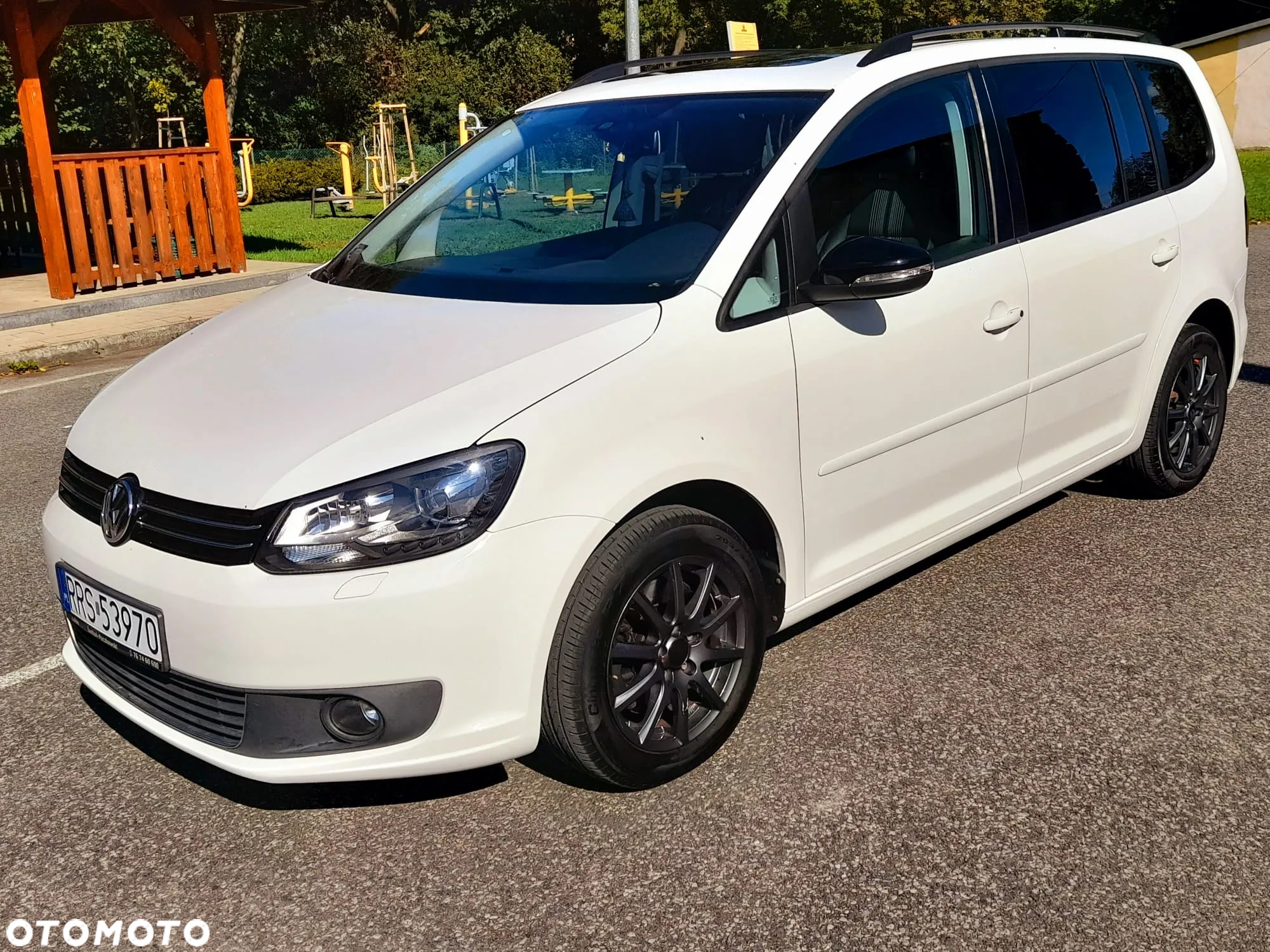Volkswagen Touran 2.0 TDI DPF Highline - 2