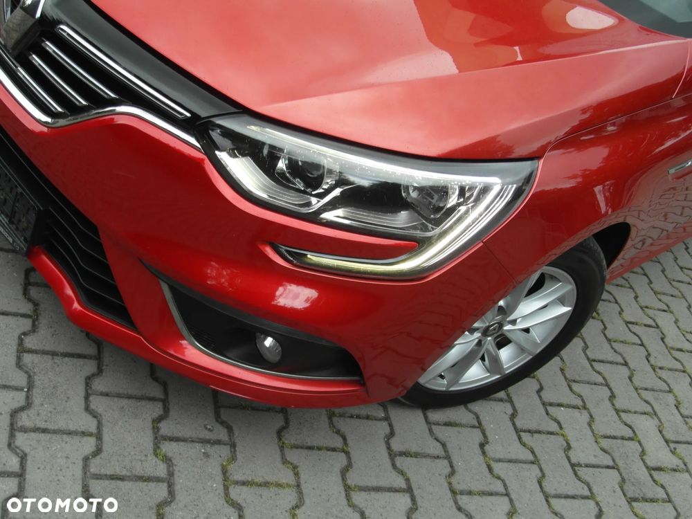Renault Megane 2017 photo 2