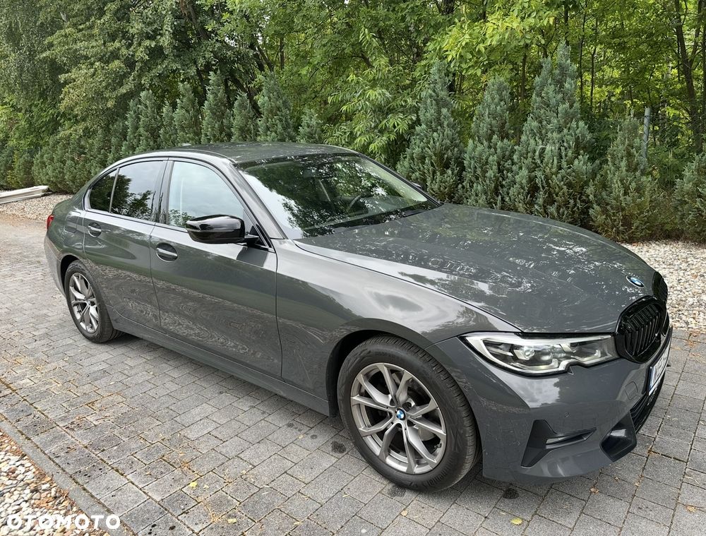 BMW Seria 3 320i Sport Line Shadow sport - 7
