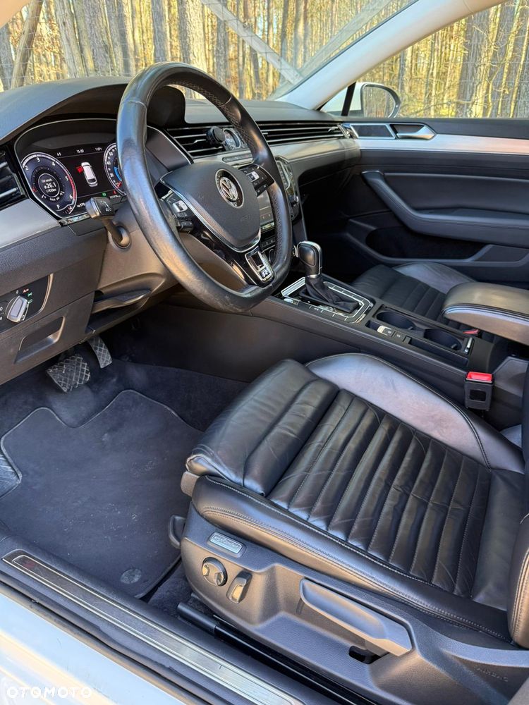 Volkswagen Passat 2.0 TDI (BlueMotion Technology) DSG Highline - 7