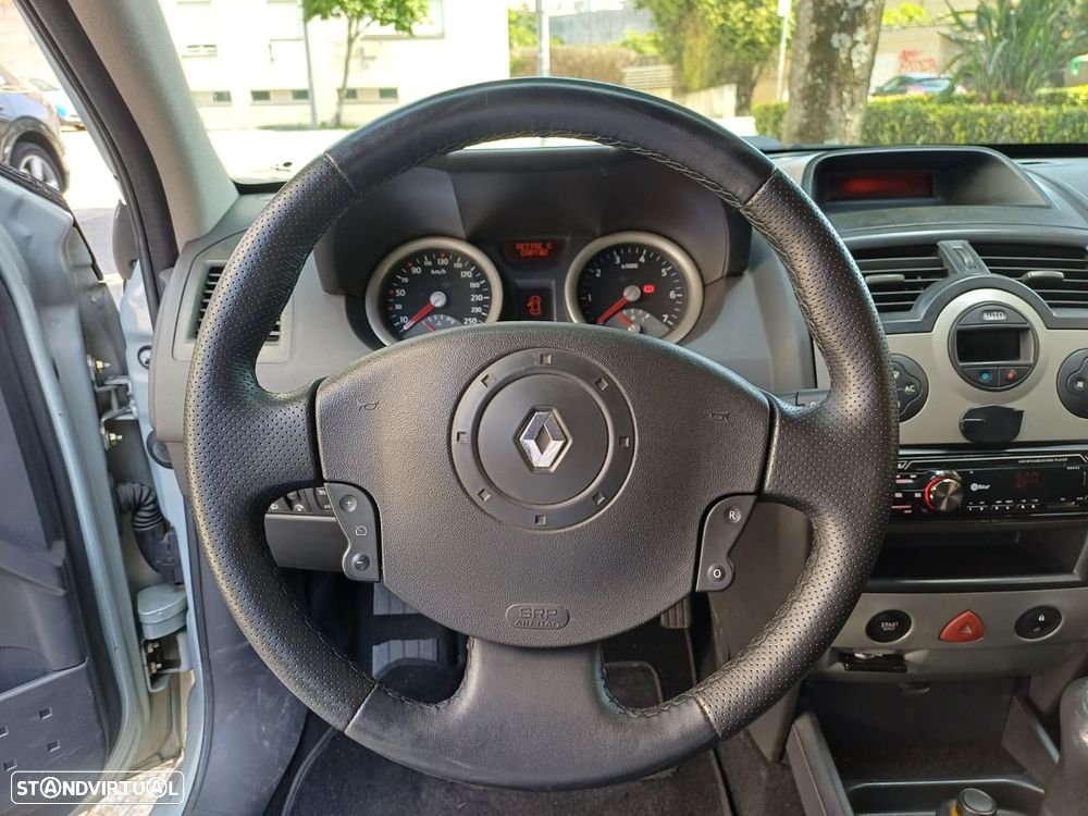 Renault Mégane Break 1.5 dCi L Dynamique - 25