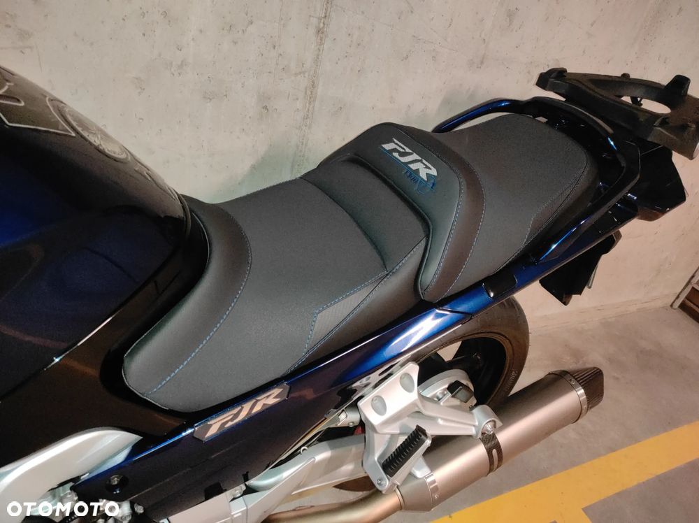Yamaha FJR - 17