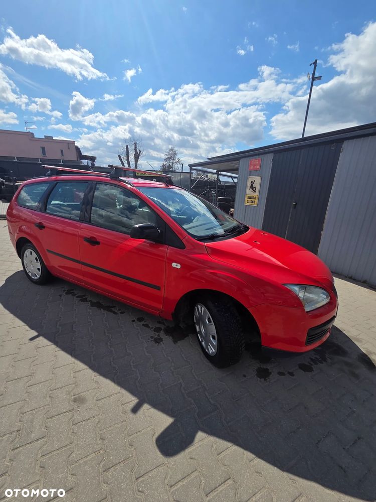 Ford Focus 1.6 TDCi Ambiente - 15